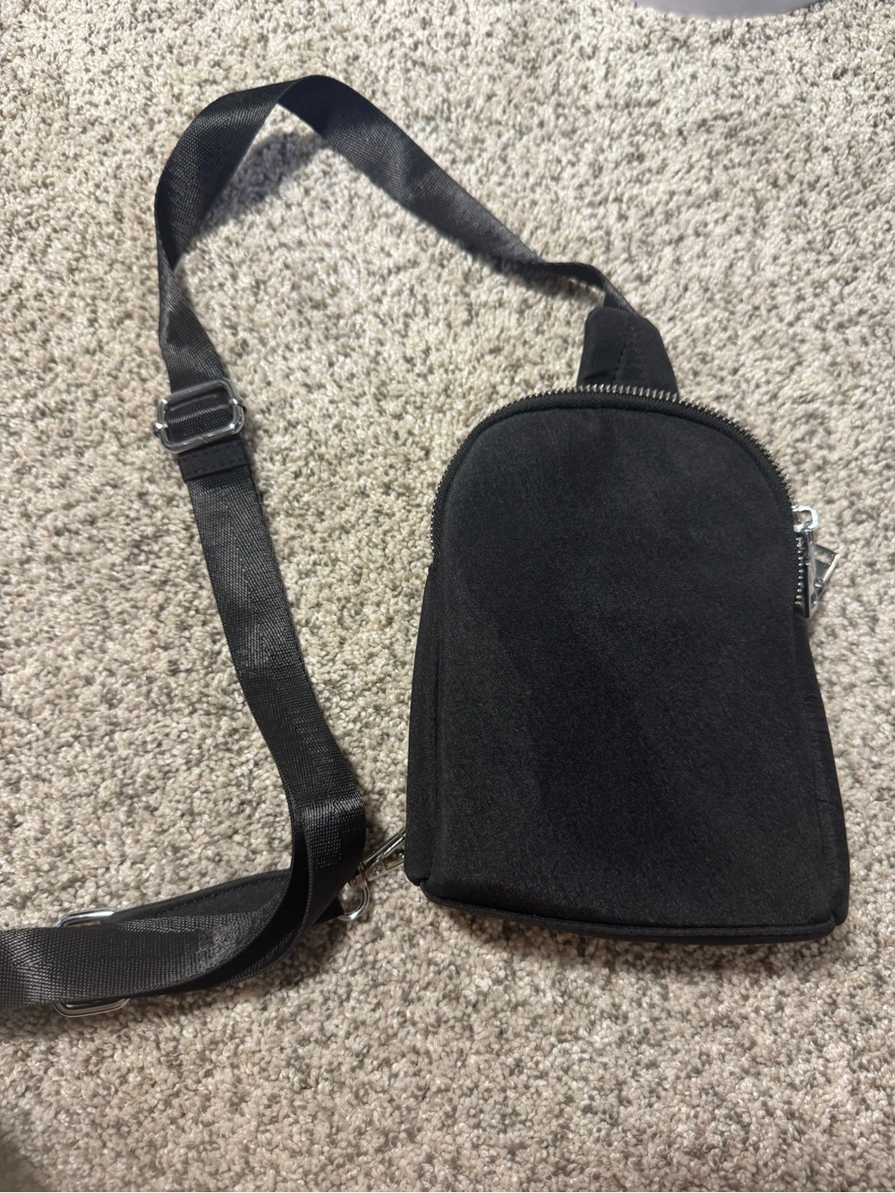 Minimalist Black Sling Crossbody Bag